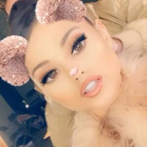Ariel Yasmine Instagram - I can’t believe it’s been 2 years since Break Up With Your Girlfriend, I’m Bored🤍  Here is some photos from those few days of my life. Precovid, going to premieres on the regular, and back when LA was more lively. Sometimes I look through my old photos on my camera roll and I love to relive some amazing memories but it makes me kinda sad at the same time. ANYWAYS.... Happy Birthday buwygfib 🌟