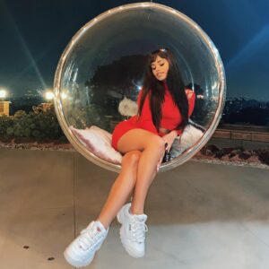 Ariel Yasmine Instagram - Here’s my belated Fourth of July post. I’m so blessed to be an American and I love my country. It’s not perfect nor is it’s past. Our journey has taken us so far. It doesn’t matter how you got here or where you came from. If you work hard and you have a dream absolutely anything is possible.  Our countries diversity is the very thing that makes us beautiful and unique.  However there are those that seek to divide us and turn us into something we are not. They want to tell us what to say and what to think. They censor us on social media and give us fake news. They pit us against each other and encourage hate. They are telling us we can’t go to the beach or out for a hike and now we can’t sing in church. They want to destroy the American dream. I see a lot of people out there that hate America, but I’ll never be one of them. 💙🇺🇸❤️