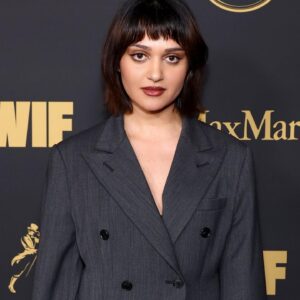 Ariela Barer Instagram - I really love women in film :’) 
Thank you so much for having me