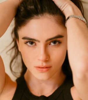 Arienne Mandi Instagram - @madisonaycoth