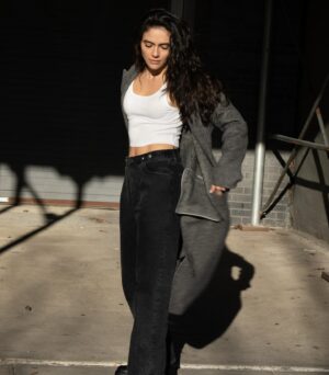 Arienne Mandi Instagram - @madisonaycoth