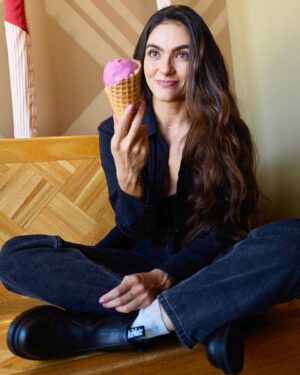 Arienne Mandi Instagram - When you find out there’s no little bits in the ice cream 
@hphotohouse
