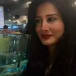 Arjumman Mughal Instagram - #original is diffrent, #digital art is diffrent - galat kuch bhi nahi hota apni apni jagah sab sehi hota hai.… what is the problem with her face? you think it’s ugly ? tell me ? Main ne banaya hai uska chehra ya tum ne , kisi ne nahin. khuda/bhagwan ne banaya hai. aur jo usne banaya hai tum usmain galati nikal rahe ho, tum khud kitne galat ho? #phir mujhe kahawat yaad aa gai- moorakh Nu ki mat sakhani pathar Nu ki pala je kale poore Nu saban layiye kale thu pher kala.