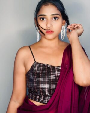 Arohi Rao Instagram - Athishayame🍷