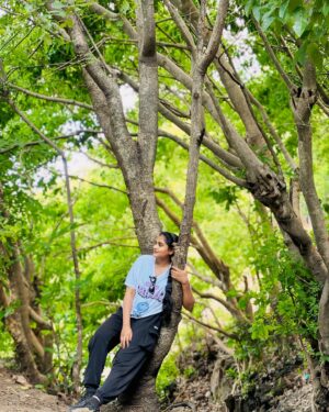 Arohi Rao Instagram - A date with the soulmate 🌳🤌