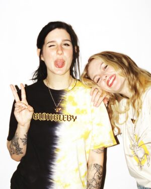 Arryn Zech Instagram - Ok, but this shoot was hella cute tho… 🐝🐝🐝

Bee merch restock! @theroosterteethstore