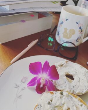 Arryn Zech Instagram - stuff 🤷🏻‍♀️