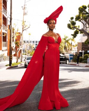 Arsema Thomas Instagram - .
@wainachancy thank you for allowing us into the wonderland of your mind and the @atelierndigo for welcoming me into the fam
@styledbyfern for moving the heavens to make this happen for us
@kymberberry thank you for painting me not to hide my blackness but to enhance it (I love my lips now)
@ashtonsdreams thank you for being the alchemist of this whole thang
@essence thank you for wanting to share my voice and journey 
@itsjusttodd and @eltonandersonjr thank you for creating magic out of thin air of my flat
@brooklynprla and @lesilla thank for shoesies!
@burkinabae thank you my sister for these stellar jewelry designs
@naacpimageawards and @shondaland thank you for the blank canvas for me to play on
Thank you to my amazing and great little sister who supported every bit of this journey. 

The Before and After is very real, my friends. Swipey swipe.