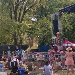 Art Simone Instagram - The Youth Muster at @chilloutfestival_daylesford was an absolute treat this year! Drag Queen Story Time was a beautiful addition to such an important event for regional pride. 🌈💚