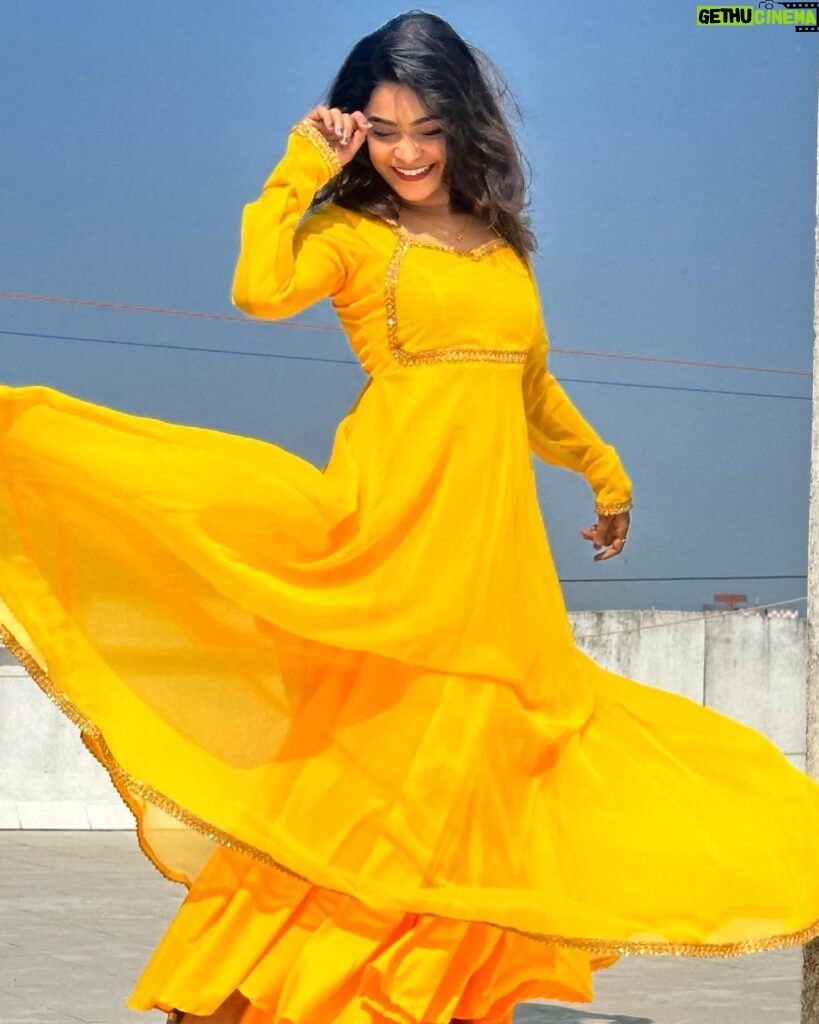 Arunima Sudhakar Instagram - Beautiful outfit from @weddingstudio_skar