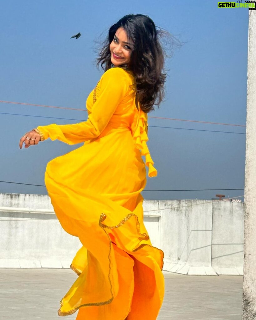 Arunima Sudhakar Instagram - Beautiful outfit from @weddingstudio_skar