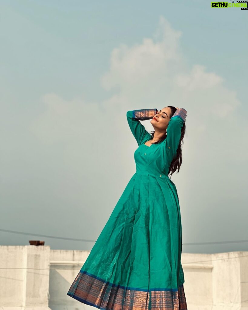Arunima Sudhakar Instagram - Dress from @shansika1 Pc. @samthedj_official