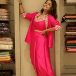 Arunima Sudhakar Instagram – Hot pink 🔥
Pc @picsinnphotography 
Outfit @mokshaa_chennai