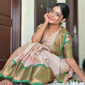 Arunima Sudhakar Instagram - Saree from @shansika1