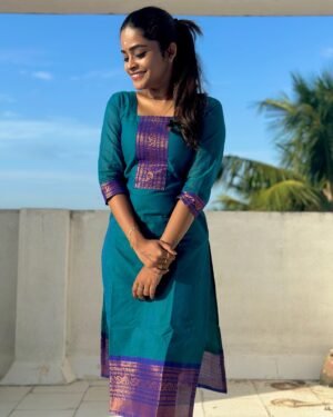 Arunima Sudhakar Instagram - 🦋🕊️

Outfit from @shansika1
