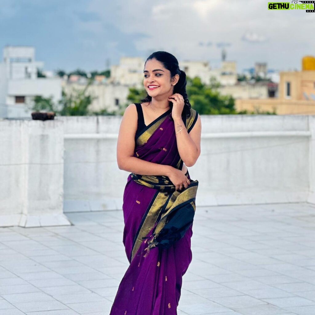 Arunima Sudhakar Instagram - Outfit @mouval_house_of_sarees