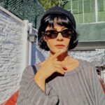 Asena Tuğal Instagram - Bi Vespa, bi Tesla ...