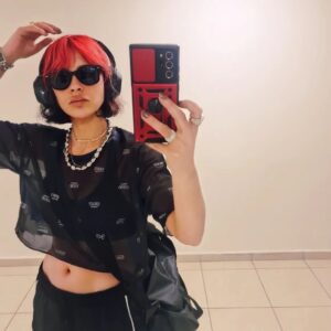 Asena Tuğal Instagram - Kırmızıya boyanınca ne güzel oldu bak...