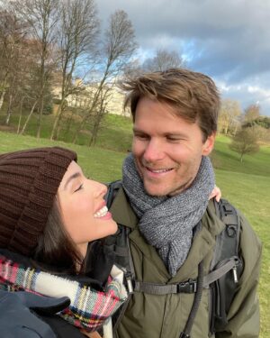 Ashleigh Brewer Instagram - The greatest human I’ve ever met wants to marry me!! 💍🥳✨We’re engaged!!! I love you beyond measure @mark_bauch ❤️