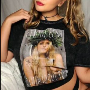 Ashley Hobbs Instagram - Pass Joints NOT Judgments 🤍
.
#buynow #linkinbio #reelsinstagram #smoke #likeforlikes #follow #selfmade #creator #tshirt #saturday #me #photoshoot
.
@playboy @playboycenterfold