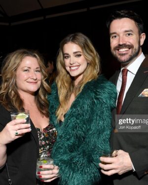 Ashley Newbrough Instagram - Huge thanks to @persephonehawkins_official for putting together such an incredible night and bringing us all back together again! Saving Christmas Spirit airs on @amcplus Dec 23rd! 🏴󠁧󠁢󠁳󠁣󠁴󠁿🥃
H/MU by the incomparable  @katrinakleinmakeup