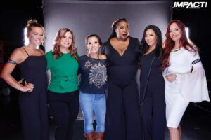 Ashley Lomberger Instagram - Trailblazers 🔥 How lucky am I to have stood across the ring from each of these women?! ❤️