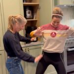 Ashley Williams Instagram - When your friends are over for bagels and you end up shooting an impromptu commercial for the coffee maker you’re in love with. 🥳 Seriously though this thing is single serve with NO PODS into landfills and it DOES ICED and hot and uses like centrifugal force or something? Anyway get one. We love it. #coffee @spinn #mommylovescoffee #spinnpartner #spinncoffee