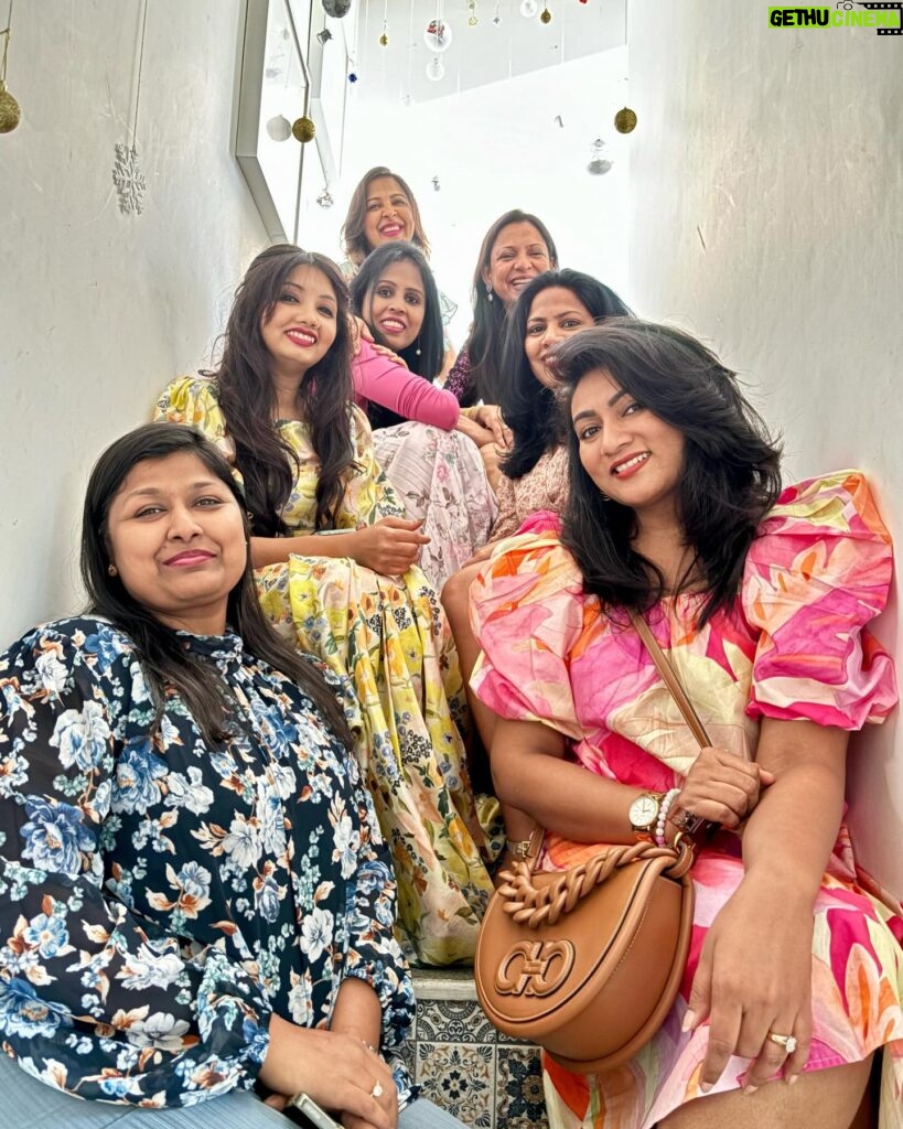 Ashmitha Instagram - Sometimes your girl friends are all that you need! #girls #friends #mygirls #friendship #schoolfriends #besties #love #new #happy #smile #cute #laugh #lol #sunset #smiles #bestfriends #us #ashtrixx #family #fam #newyear #2024 #cool #telugu #teluguactress #influencer
