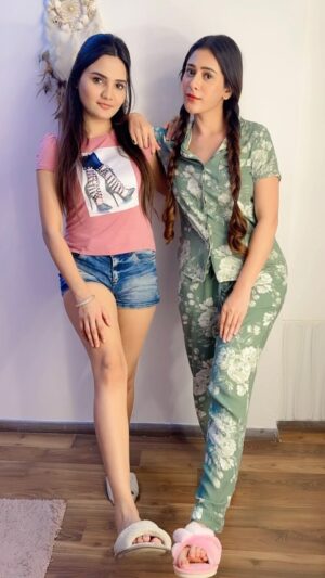 Ashna Kishore Instagram - Jitna easy lag raha tha utna easy tha nahi 🤣 @kishoreaashna
