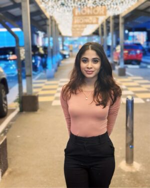 Ashvini Jegathesan Instagram - “Spread those smiles, humans! 😊✨ Happy vibes only 💖🌟” #foryoupage #positivity #loveyourself