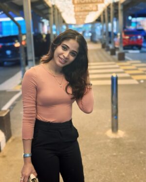 Ashvini Jegathesan Instagram - “Spread those smiles, humans! 😊✨ Happy vibes only 💖🌟” #foryoupage #positivity #loveyourself