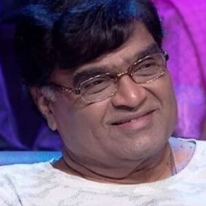 Ashwini Bhave Instagram - ‘महाराष्ट्र भूषण’ पुरस्काराचे मानकरी श्री. अशोक सराफ यांचे त्रिवार अभिनंदन!! 🙏🏼🙏🏼
प्रत्येक कलाकाराला आणि मराठी माणसाला अभिमान वाटावा असाच हा क्षण!! ❤️❤️