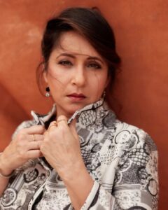Actress Ashwini Bhave HD Instagram Photos and Wallpapers January 2024