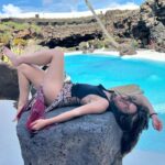Asia Ortega Instagram - Siempre traes el hogar a mi cuando trabajo fuera🏝️🌋😱❤️ @adrybilly