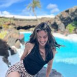 Asia Ortega Instagram - Siempre traes el hogar a mi cuando trabajo fuera🏝️🌋😱❤️ @adrybilly