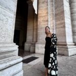 Aslı İnandık Instagram - Doğduğum gündür bugün! 22 yaşımın hakkını vereceğim, aklınız kalmasın. 🎂 -kutlayan herkese teşekkür ediyor, kutlamayanlarla ilişiği kesiyorum, yükselenim akrep malum 😈-