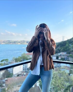Aslı Mavitan Instagram - Today’s dump ☀️🌻✨