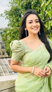 Asritha P Instagram - Saree @srisaicollections9 Blouse @abarnasundarramanclothing Mua @ash_makeupempire . #asrithasreedasofficial #actress #vijaytelevision