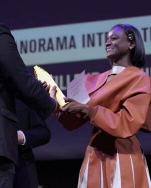 Assa Sylla Instagram - Merci @seriesmania pour cet accueil et cette semaine de fou 😍 love ✨ Fière d’avoir fait partie du jury panorama international 🙏🏾