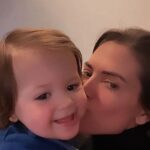 Astrid Coppens Instagram - Fikfakken in de zetel 🤪