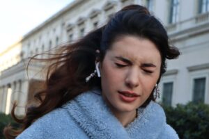 Asude Kalebek Instagram - canımlar 🤍
fotoğraf 1: @carolinify 
2,3: ? 4,6,7,8,9,10: @baranbolukbasii 5: @cemrebaysel 😜 bu iş çığrından çıktı..