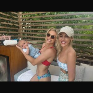 Athena Perample Instagram - Fun auntie vibes in full affect! @christina_naranjo