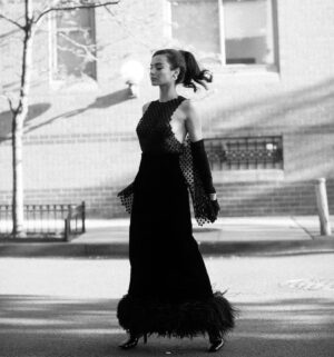 Aubri Ibrag Instagram - 🖤🖤

@numero_netherlands 

Photographer: Gabriel Perez Silva @_youngshot
Styling: Raz Martinez @itsmerazzie
Make-up: Alex Levy @skinbyalex
Hair: Mark Alan Esparza @mark.alan.hair
Styling assistant: Diamond Buchanan @diamondmoniquee
Market assistants: Aja Gilles, Celine Azena @ajagilles @celineazena
Photo assistant: Jay Sivayavirojna @jay.thehuman