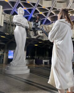 Aura Garrido Instagram - Hemos acabado Santuario y a esta gente me la llevo en el corazón 🤍