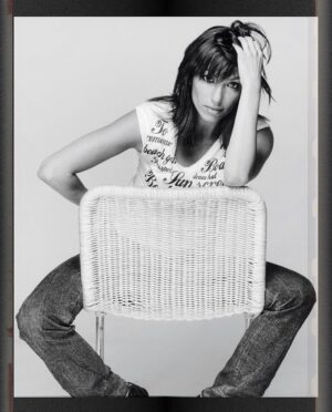 Aure Atika Instagram - Quand @gillesmariezimmermann ouvre ses cartons de 2004
#polaroid