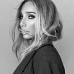 Aurora Culpo Instagram - 🖤🤍 @michaelkors 📸 @solmazsaberi 💄@makeupbyliz