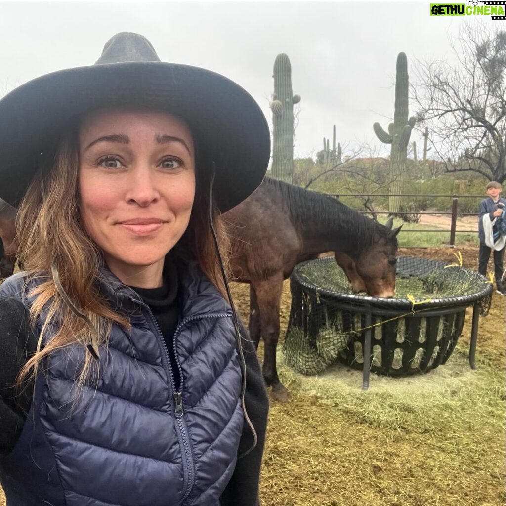 Autumn Reeser Instagram - Horse people. For a minute:) Thanks @saguarocompanystore and @meegs.lo for the adventure… and for keeping this friendship train going since we were 12. Pretty impressive. :) (Also impressive… all these other humans we made!!)