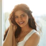 Avantika Dasani Instagram - I can be a pocket full of sunshine, sometimes @akshayphotoartist @krishi1606 @dynamitepikachu