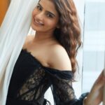 Avantika Dasani Instagram - Here’s some out of focus,mid-banter, raw pictures that just made me happy
