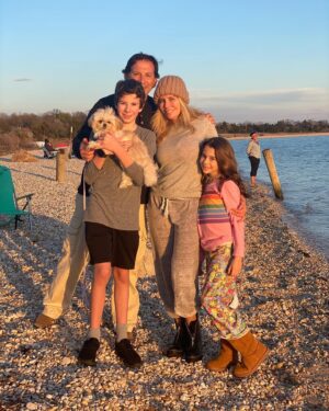 Aviva Drescher Instagram - Swipe for a few Quarantine pics xo